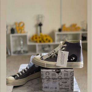 Comme De Garçon Converse